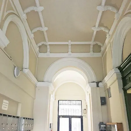 Prestige Center * Budapešť